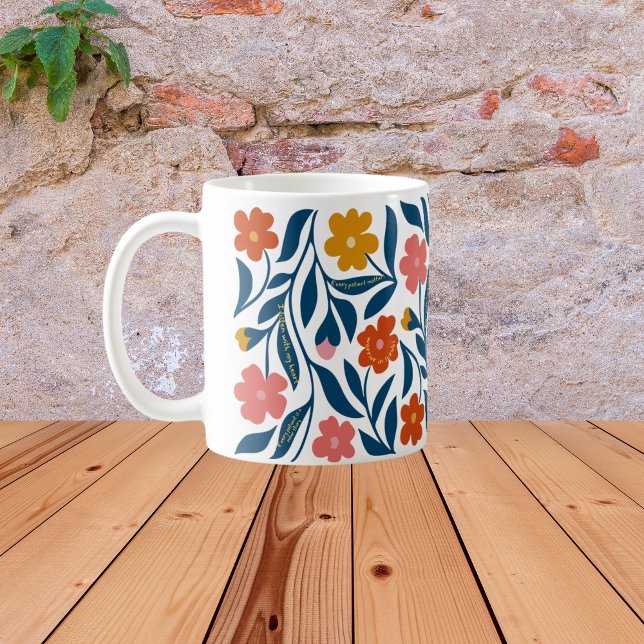 Caneca De Café Boho Floral Nurse, RN Graduation Gift for Her (Criador carregado)