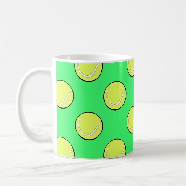 Caneca De Café Bolas de Tênis Padrão Sem Costura em Fundo Verde  (Esquerda)