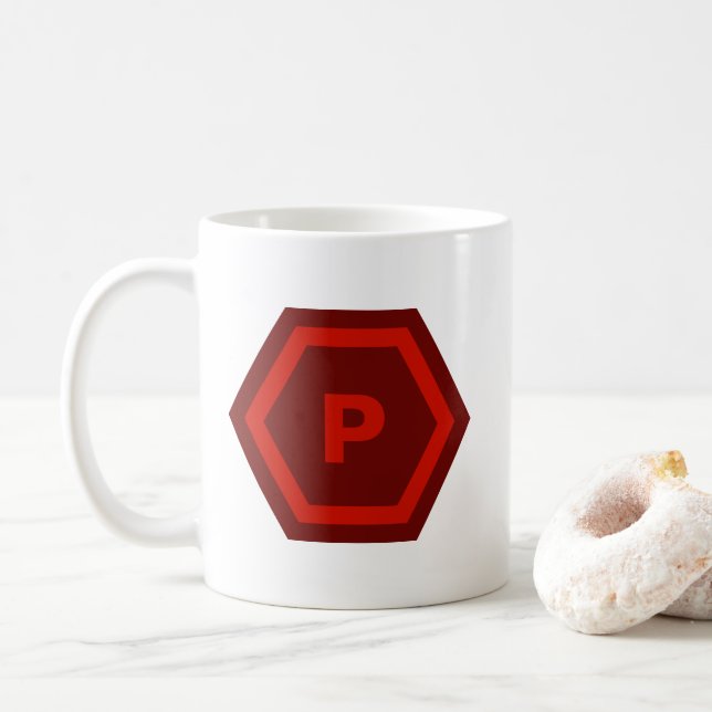 Caneca De Café Bold Red Single Letter Monogram in Hexagons (Com Donut)