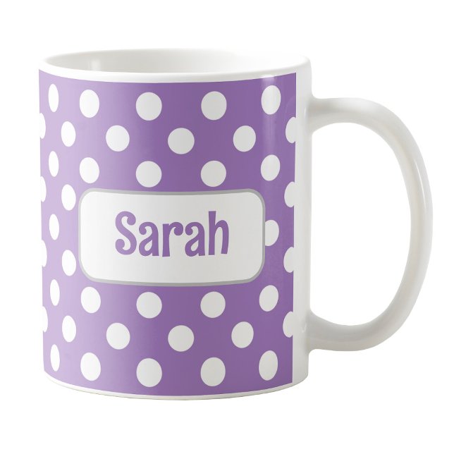 Caneca De Café Bolinhas Roxo Personalizado (Personalized Purple Polka Dot Mug at Amy's Coffee Mugs on Zazzle.)
