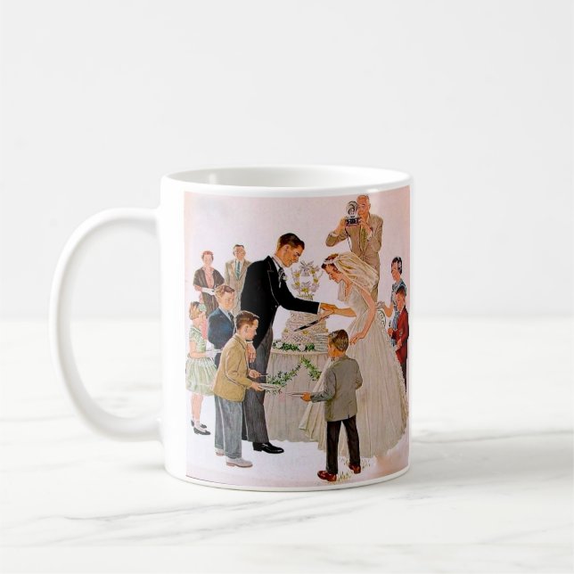 Caneca De Café Bolo de casamento antigo sendo cortado (Esquerda)