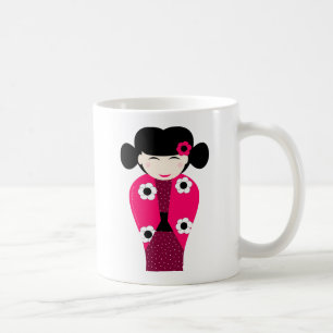 Caneca De Café Boneca Kokeshi sorrindo personalizável
