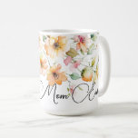 Caneca De Café Bonito Boho Orange Pink Watercolor Mãe<br><div class="desc">Flores bonito românticas do feiticeiro. A Melhor Mãe Nunca. Perfeito para primavera, verão ou eventos de outono. Belo trabalho de arte de aquarela de flor silvestre para ocasiões de campo, boho, jardim e tema floral. Para começar a alterar nomes e detalhes do evento, clique em "Personalizar este modelo" e edite...</div>