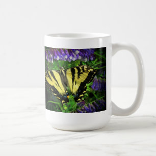 Caneca De Café Borboleta da listra do tigre e flores azuis