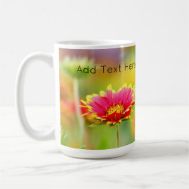 Caneca De Café Borboleta Monarca na Flor Vermelha e Amarela