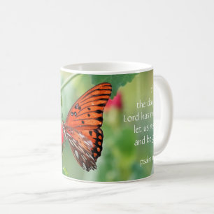 Caneca De Café Borboleta sobre flores, w Verse do Salm 118:24