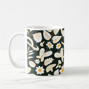 Caneca De Café Borboletas e flores: Padrão de Verão de Doodle.