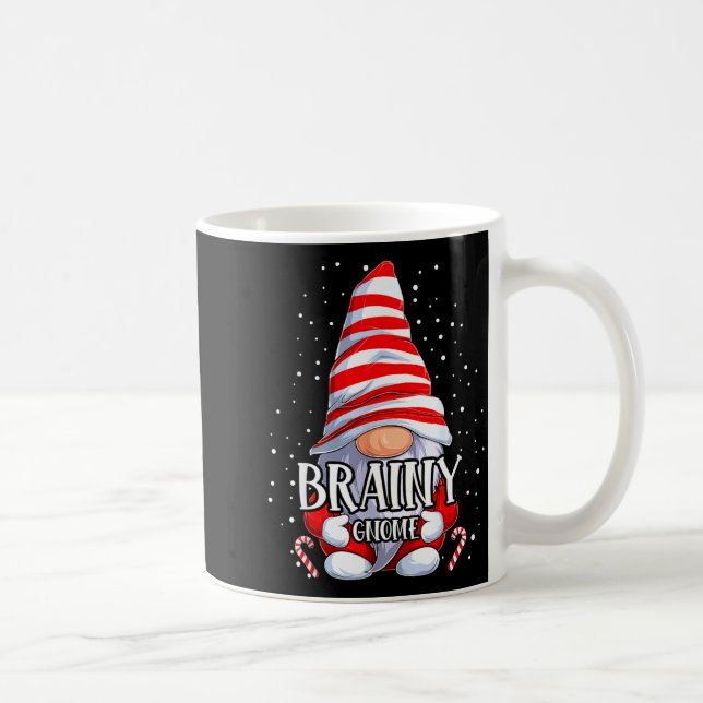 Caneca De Café Brainy Gnome Christmas Pajamas Matching Family Gro (Direita)
