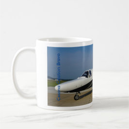 Caneca De Café Bravo da citação de CAPTMOONBEAM Cessna