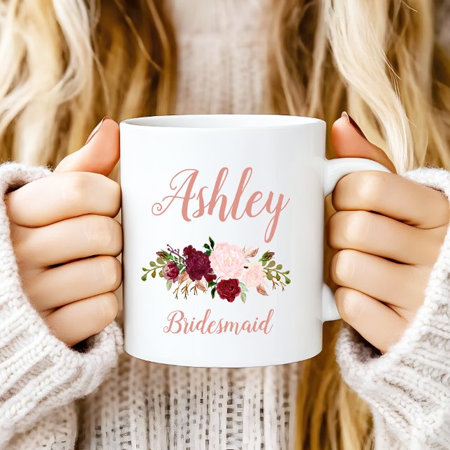 Caneca De Café Bridesmaid Floral de Marsala rosa Personalizado (Criador carregado)