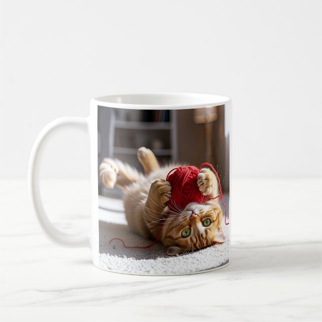 Caneca De Café Brincadeira de Gato de Gato (Esquerda)
