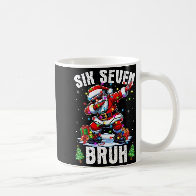 Caneca De Café Bruh 67 Six Seven Santa Dabbing Christmas Shirts B (Direita)