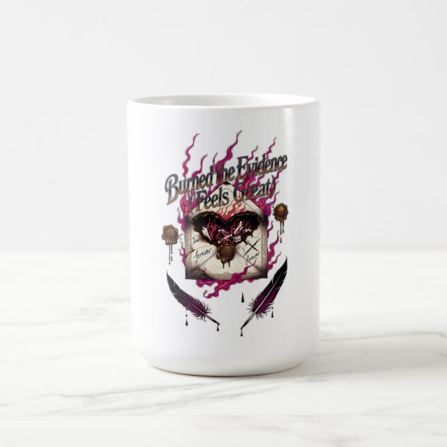 Caneca De Café Burned the Evidence Feels Great T-Shirt | Charred  (Centro)