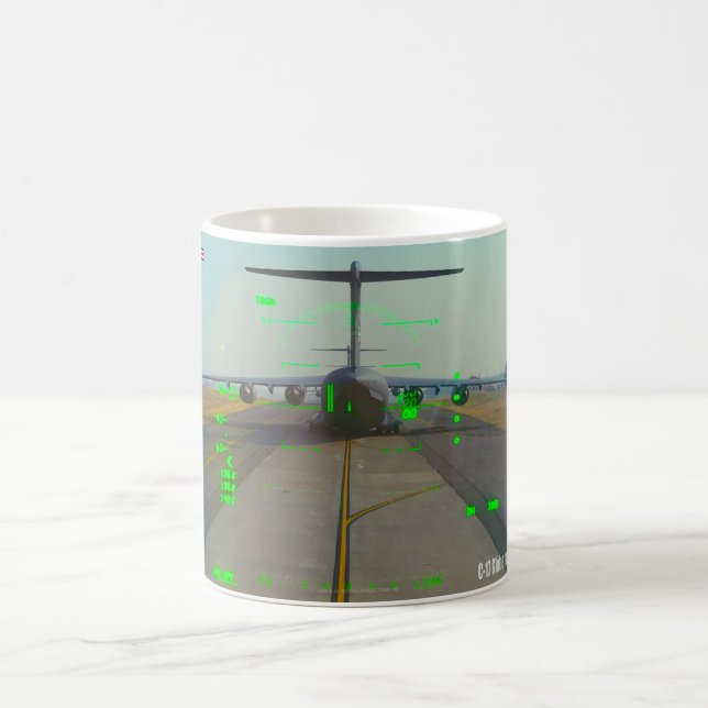 CANECA DE CAFÉ C-17 GLOBEMASTER III (Centro)