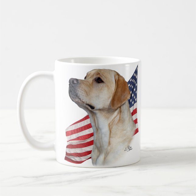 Caneca De Café Cabeça amarela de labrador retriever e bandeira (Esquerda)