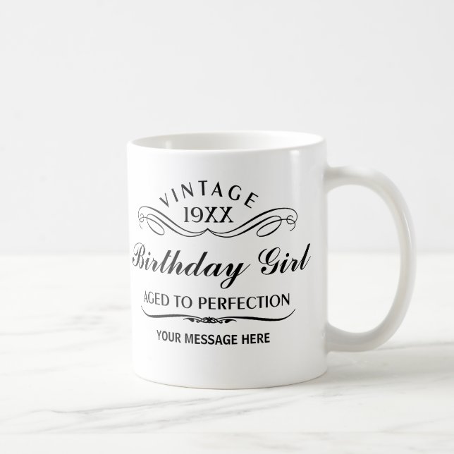 Caneca De Café Caça de Aniversário Engraçada Personalizada (Direita)
