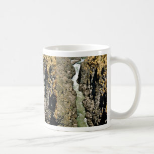 Caneca De Café Cachoeira no desfiladeiro de Klickitat