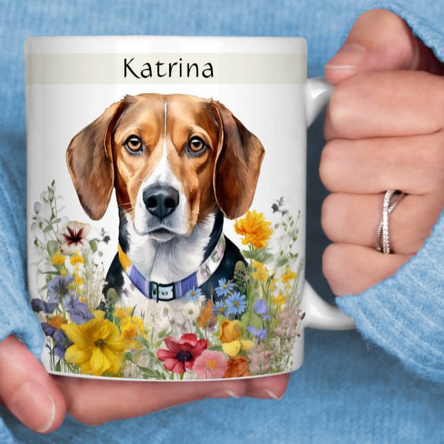 Caneca De Café Cachorro Beagle Campo de Flores Seu Nome (Criador carregado)