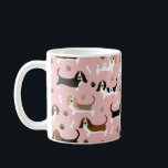 Caneca De Café Cachorro-Cães-Cães-Cães-Cães-Cães-Cães-Cesto<br><div class="desc">Cães de Caça-Basset com casacos castanhos,  pretos,  brancos e limões com ossos de cão espalhados e pata imprime padrões divertidos para cães.</div>