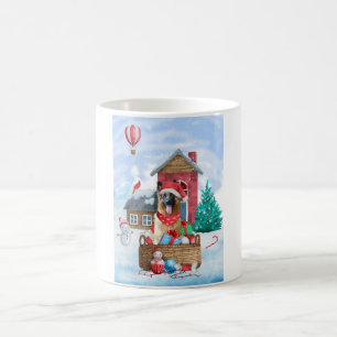Caneca De Café Cachorro german shepherd Na Casa De Natal Da Neve