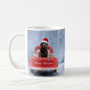 Caneca De Café Cachorro Labrador de Chocolate no Carro de Natal d