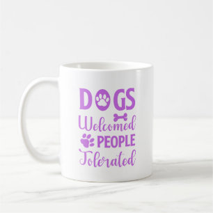 Caneca De Café Cães bem-vindos, Pessoas toleradas em roxo
