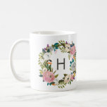 Caneca De Café Café Monograma Floral<br><div class="desc">Coroa floral com monograma.</div>