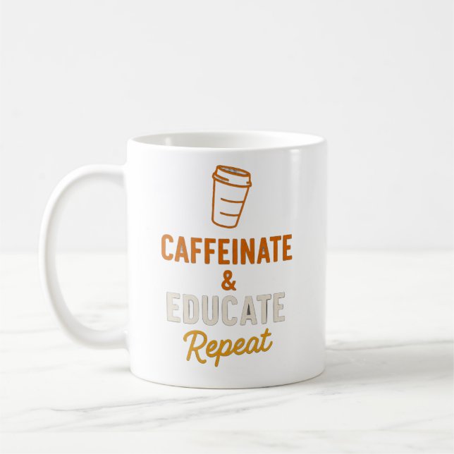 Caneca De Café Cafeinato e Educar Repetir Mug (Esquerda)