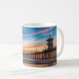 Caneca De Café Cais de praia de Huntington no pôr do sol