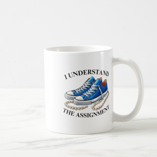 Caneca De Café Calçados É Kamala 2024 Eu Entendo A Ignment (Direita)
