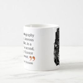 Caneca De Café Câmera de 5 lentes duplas com citação de fotógrafo