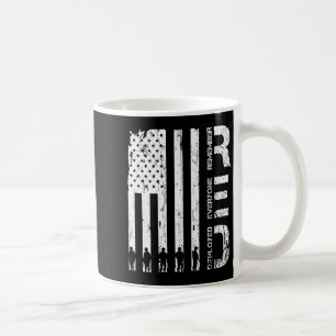 Caneca De Café Camiseta Vermelha Feminina Lembre Todos Desdobrado
