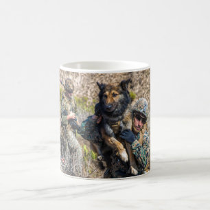 CANECA DE CAFÉ CÃO DE TRABALHO MILITAR DOS EUA