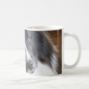 Caneca De Café cão-pasteleiro-do-pântano preto e branco