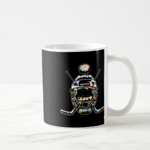 Caneca De Café Capacete de hóquei e puck coloridos com bolinhas r