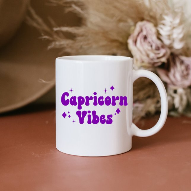 Caneca De Café Capricórnio Vibes Astrologia Zodiac Estrelas Roxas (Criador carregado)