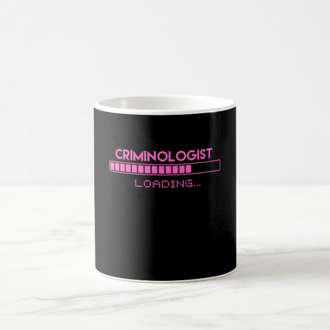 Caneca De Café Carregamento do Criminologista (Centro)