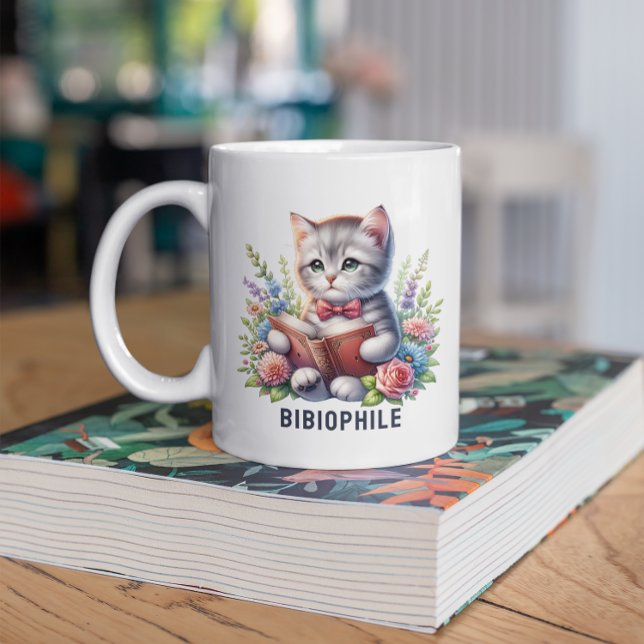 Caneca De Café Carro Bibliófilo Em Branco Lendo Livro (Criador carregado)