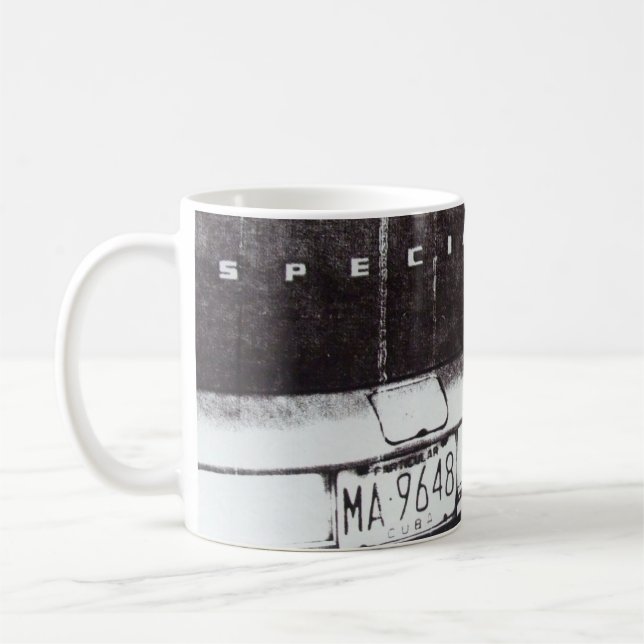 Caneca De Café Carro preto e branco (Esquerda)