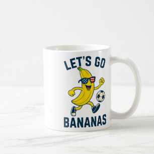 Caneca De Café Cartoon de Futebol Engraçado da Nana Chutando Band
