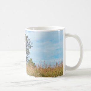 Caneca De Café Carvalho e Pradaria de Grama Alta