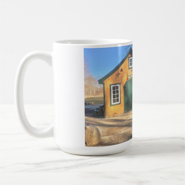 Caneca De Café Casa De Açúcar Maple Na Fazenda Parmelementar (Esquerda)