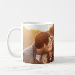 Caneca De Café Casal Romântico bonito beijando museu fotográfico