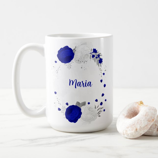 Caneca De Café casamento botânico azul real e flores brancas prat (Com Donut)