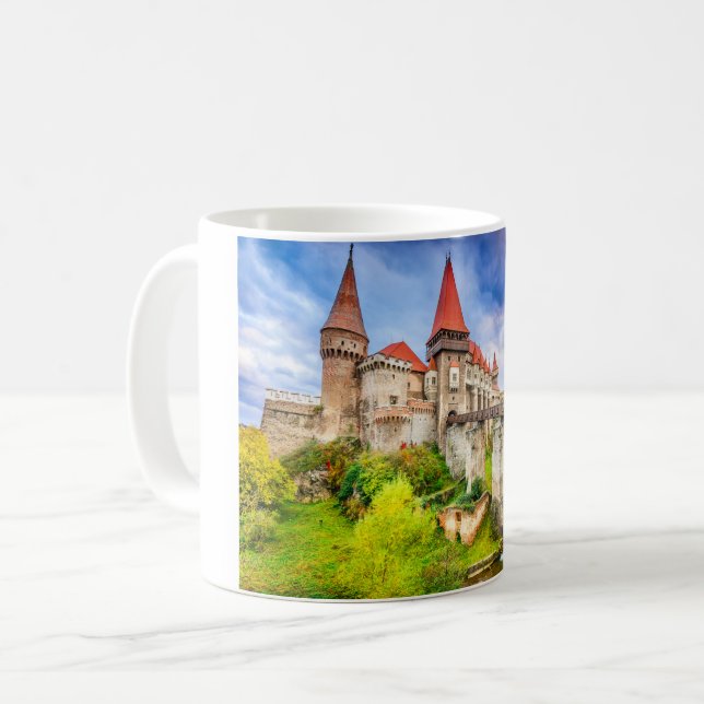 Caneca De Café Castelo Clássico Mug Corvin (Frente Esquerda)