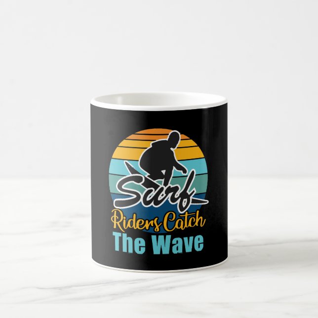 Caneca De Café Cavaleiros de Surf Caçam as Ondas (Centro)