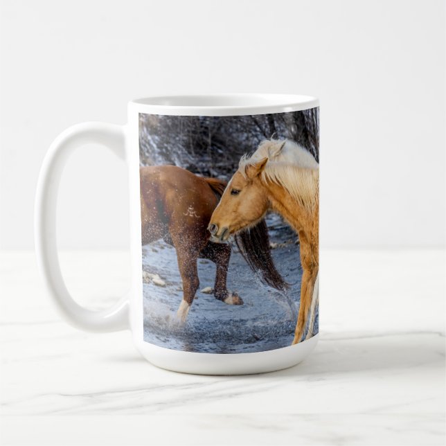 Caneca De Café Cavalos Atravessando o Córrego (Esquerda)