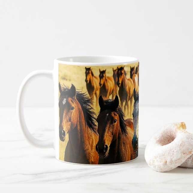 Caneca De Café Cavalos Selvagens Libertados (Com Donut)
