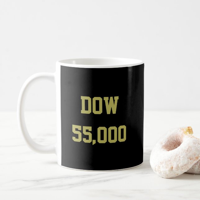 Caneca De Café Celebração do Dow 55.000 no Mercado de Ações (Com Donut)