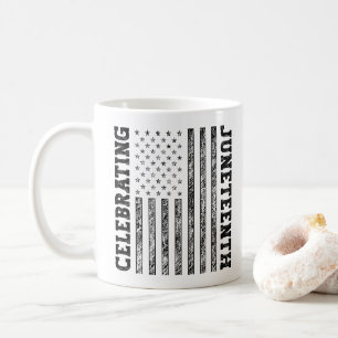 Caneca De Café Celebrando a décima sexta-feira, desolada bandeira